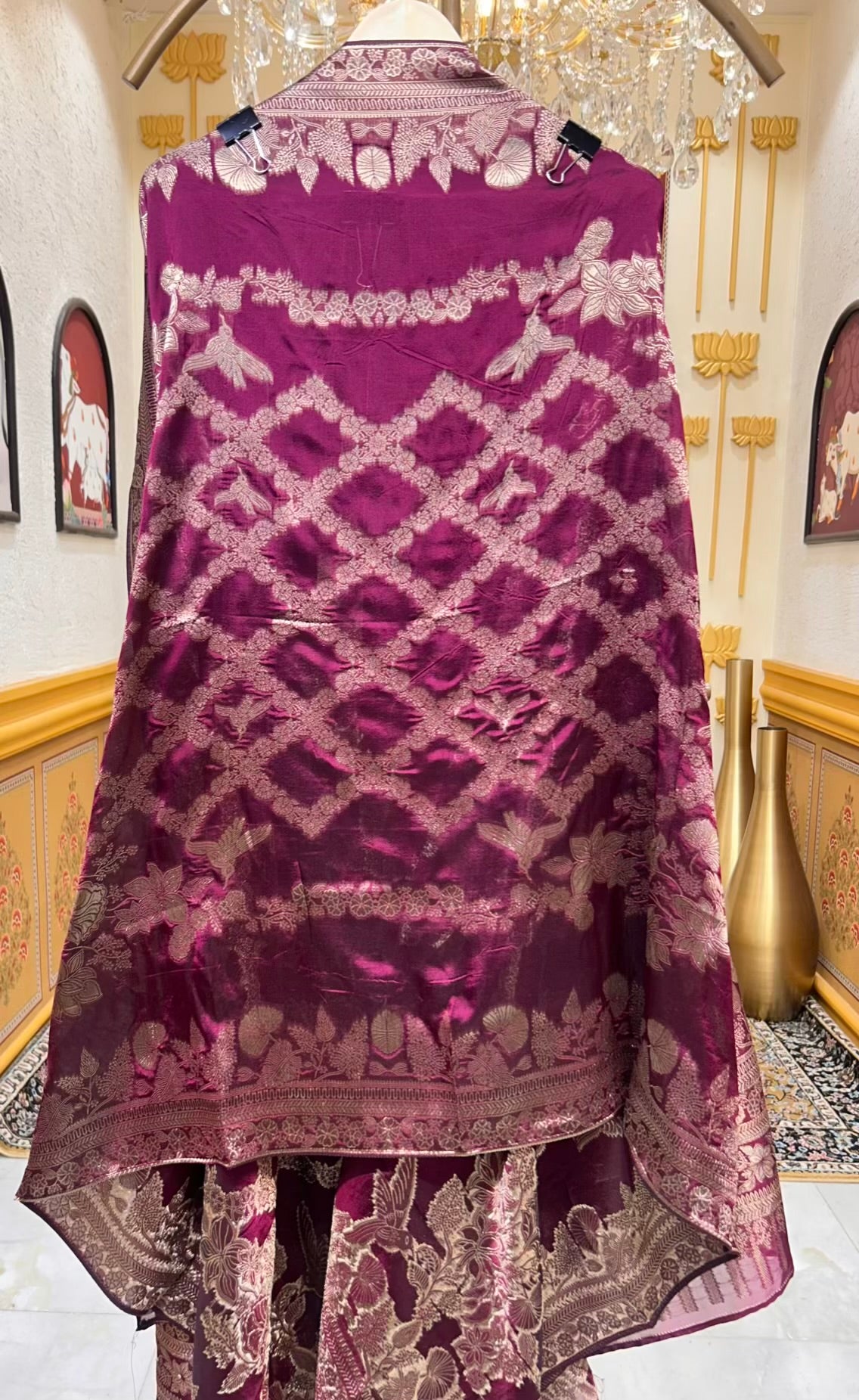 Aarohi Banarasi Weave Noor (Wine)