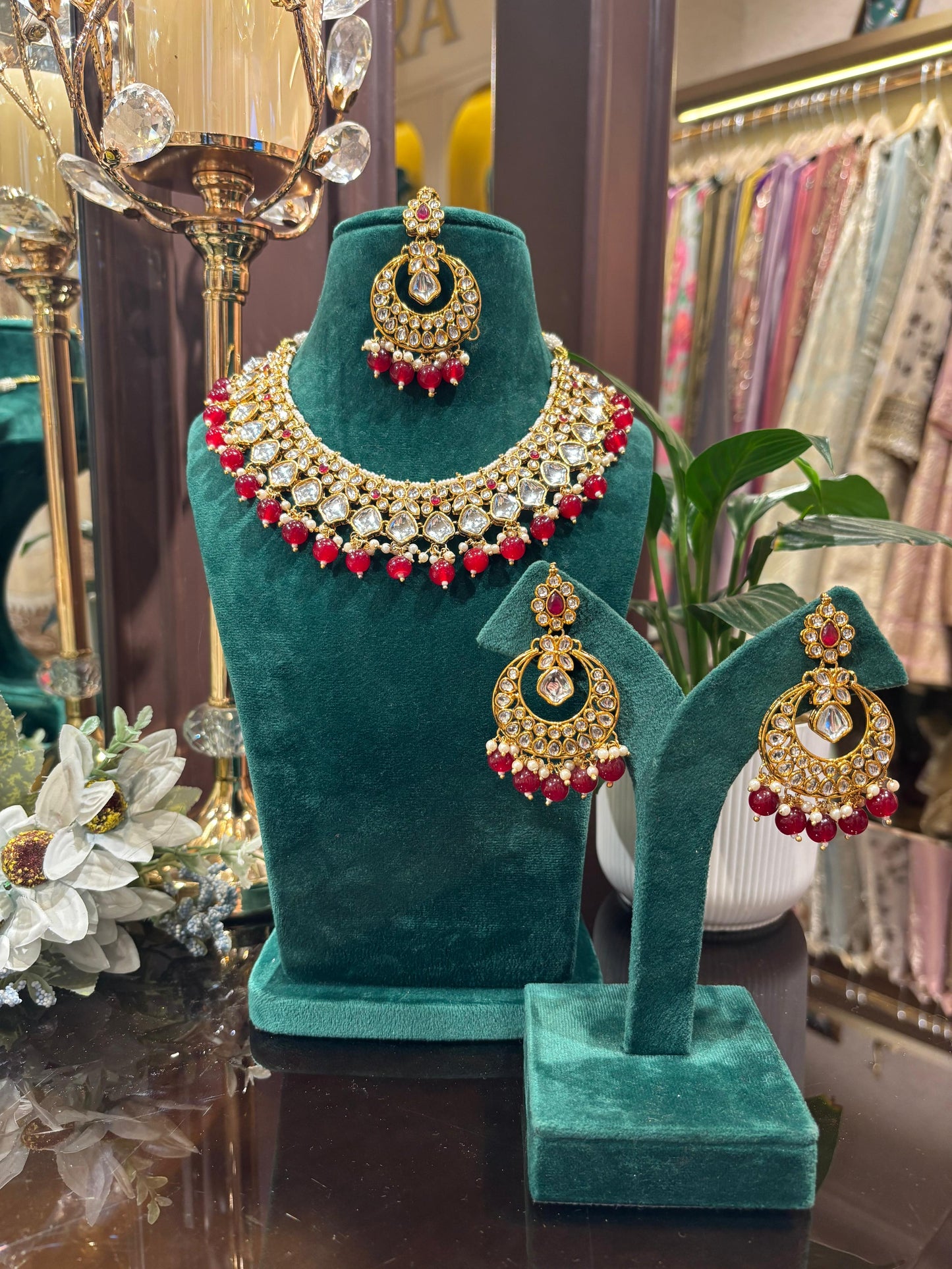 Afsara Gulnaar Kundan Set (Red)