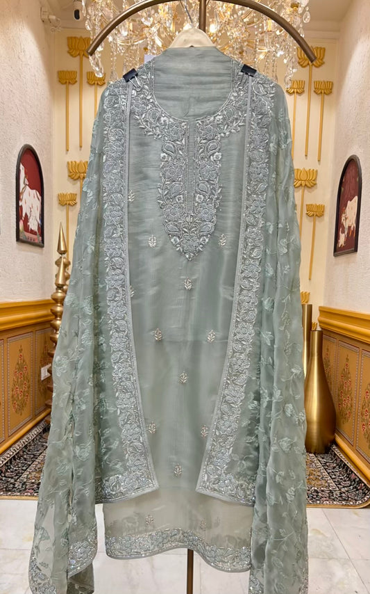 Mehrvani Organza Jewel Suit (Green)