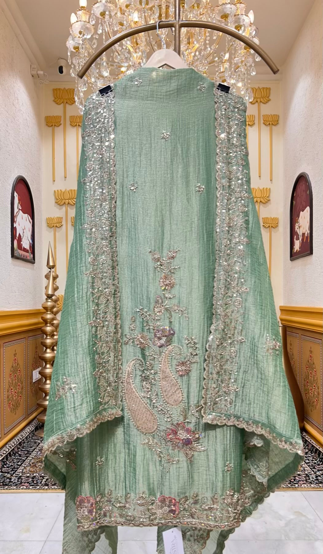 Iraaya Kinari Softloom Suit (Green)