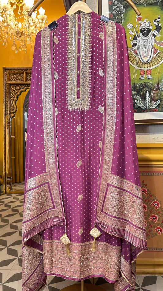 Adaayein Organza Suit (Purple)