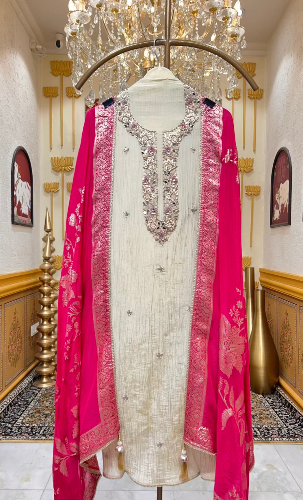 Iraaya Crush Veil Suit