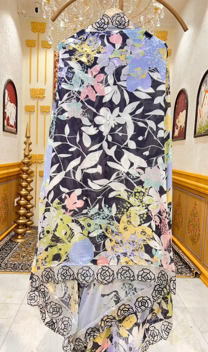 Avena Sequin Print Suit