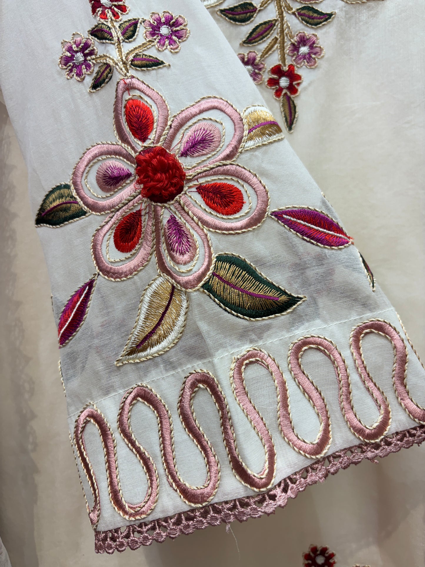Zareeva Threadcraft Farshi Set