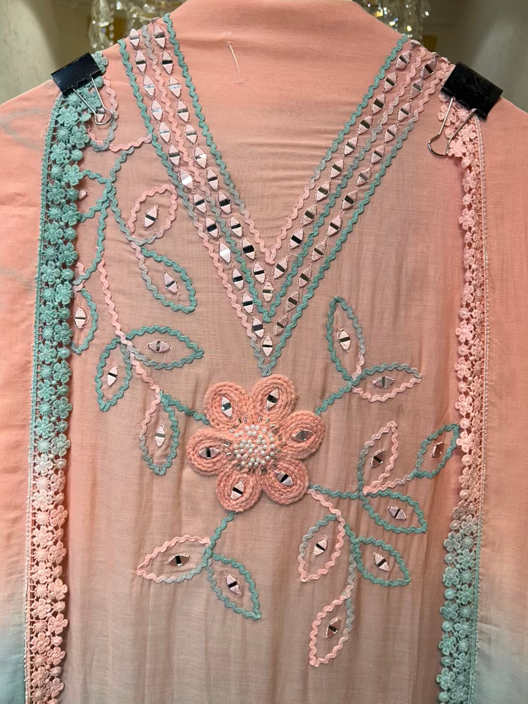 Afsana Mul Sheen Suit (Peach)