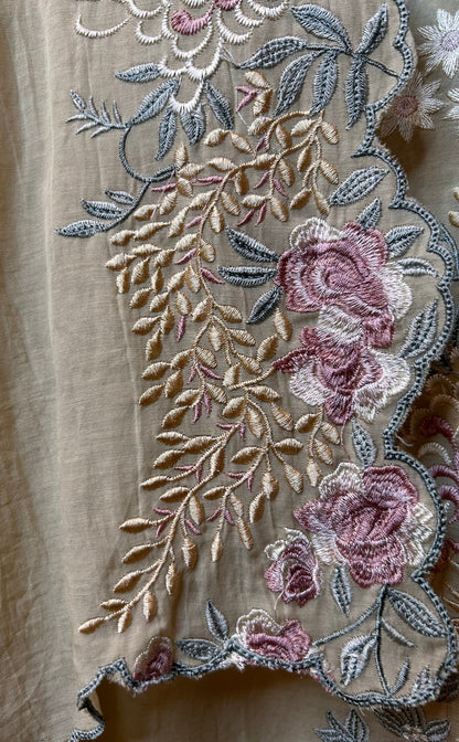 Sifat Chanderi Suit (Ivory)