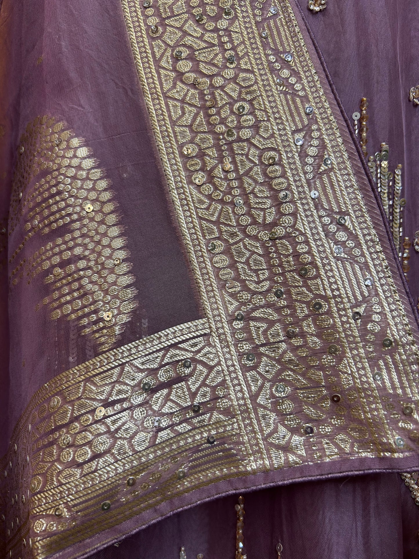 Saaz-e-Banaras (Lavender)