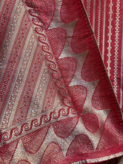 Ishira Banarasi Weave Noor (Red)