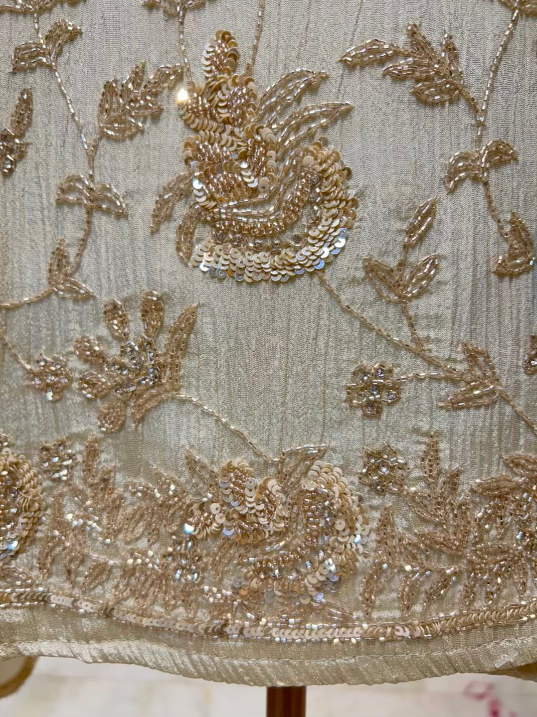 Ruhira Crushed Élan Handwork Suit