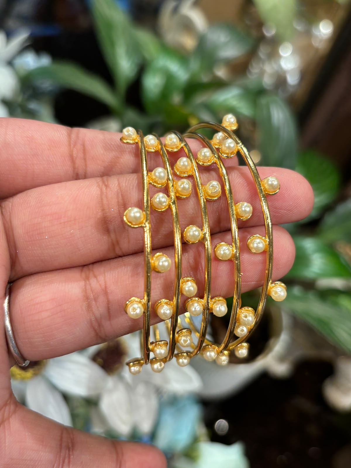 Pearl Halo Bangle