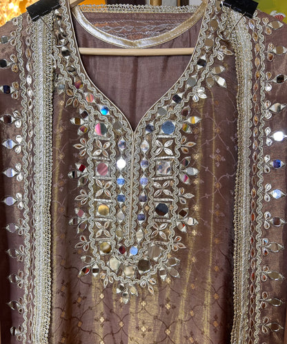Meher-e-Jahaan (Brown)
