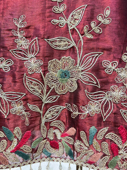 Sunehri Noor Organza Suit