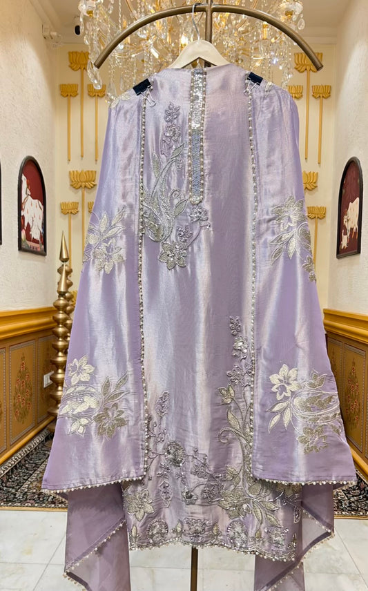 Zehraani Haathkaar Organza Suit (Lavender)