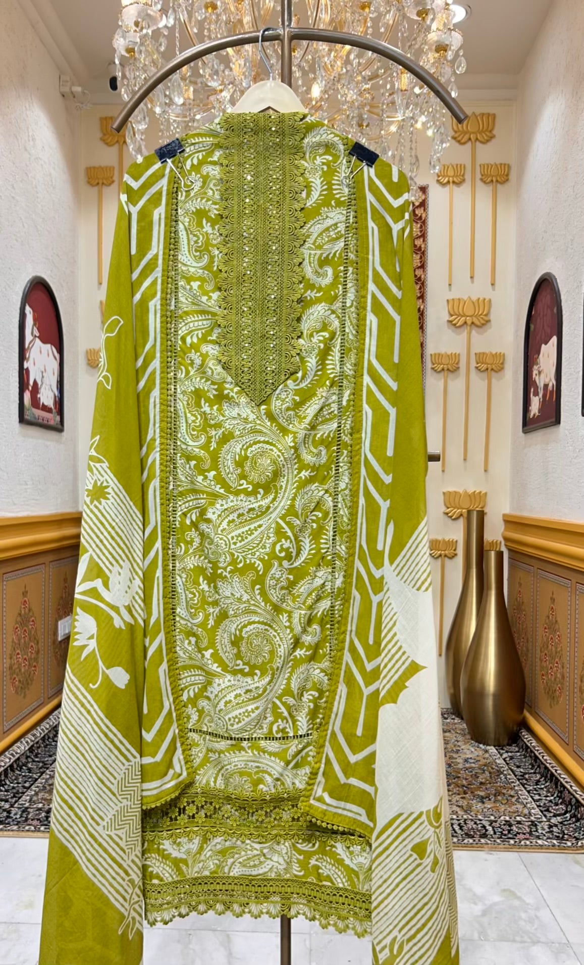 Nayara Cotton Lace Suit (Green)