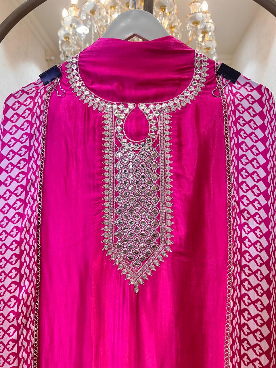Gulzaar Gaji Suit