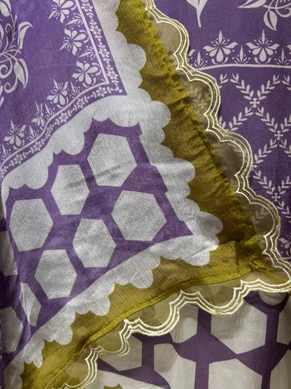 Aafiya Print Veil Suit (Light Purple)