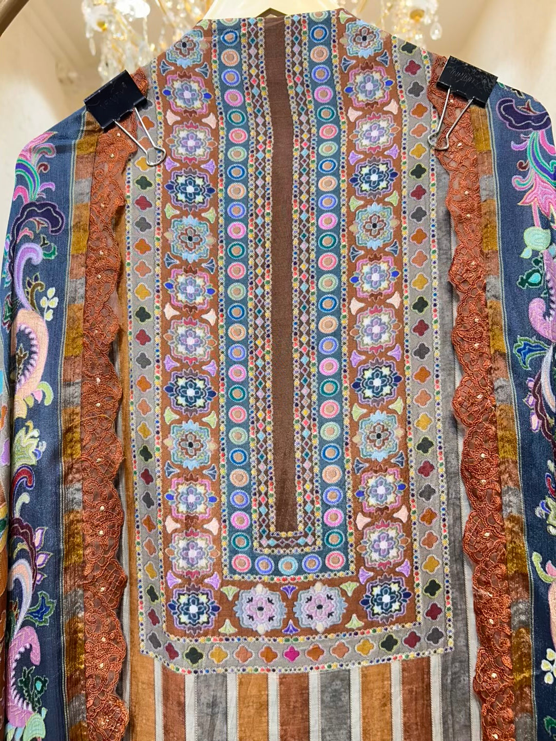 Aavira Silk Veil Suit (Dark Rust)