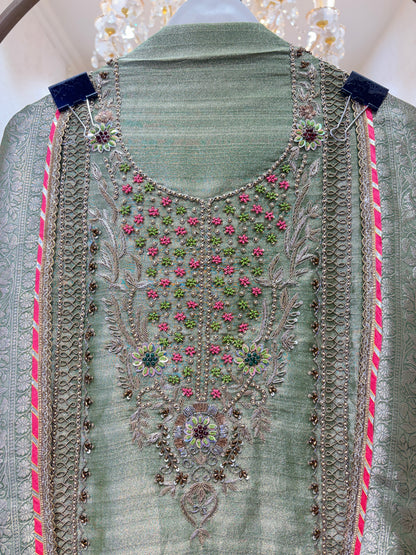 Zarbaft Noor Suit