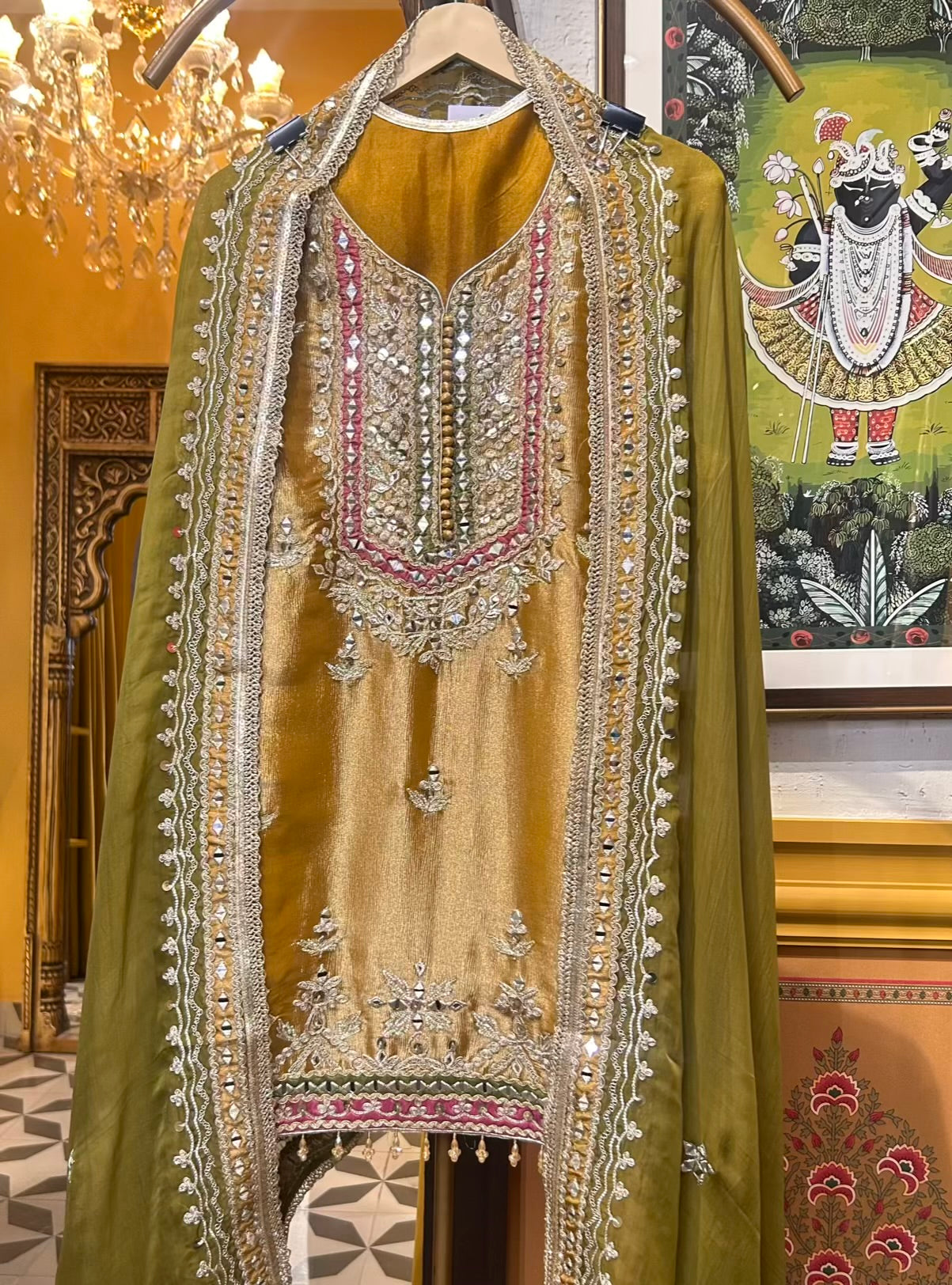 Rehmat-é-Noor Suit (Mustard)