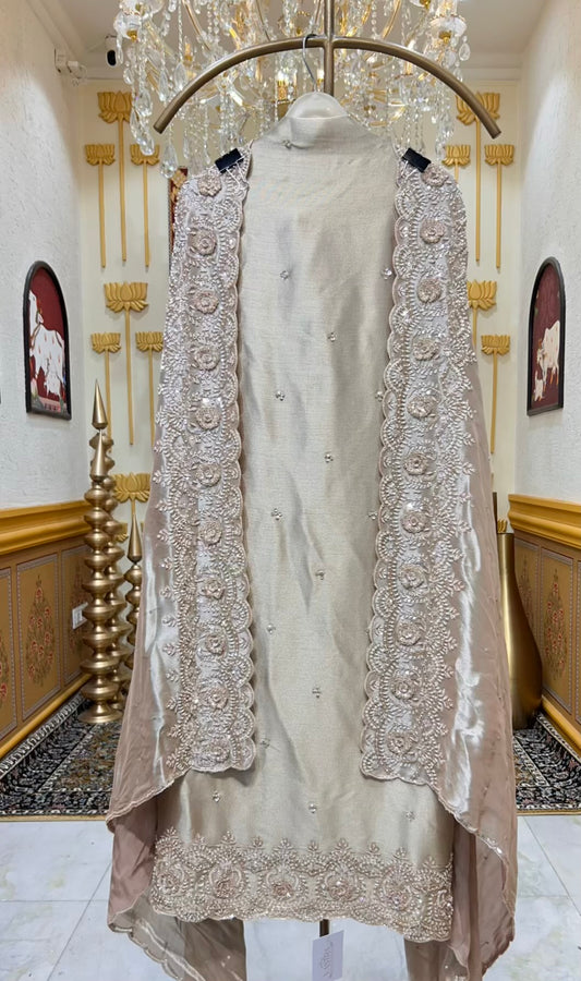 Zarvaya Ghera Élan Suit (Beige)