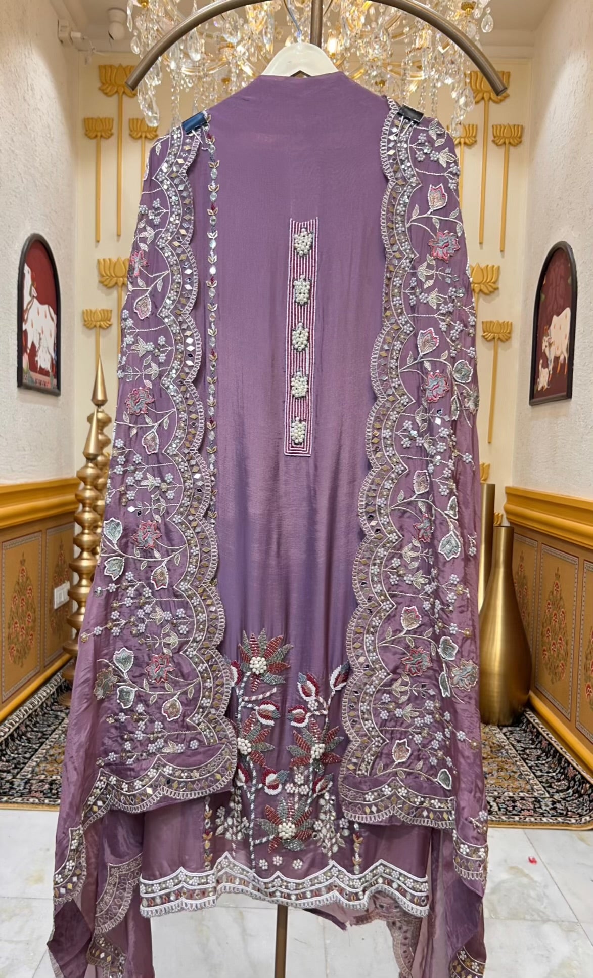 Ameera Naqsh Suit (Lavender)