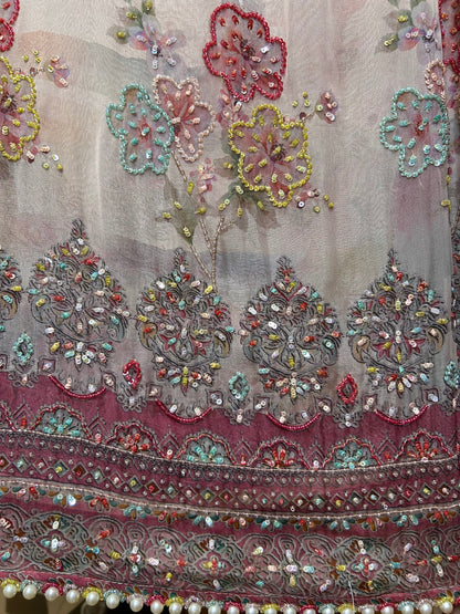 Naaz-e-Gul