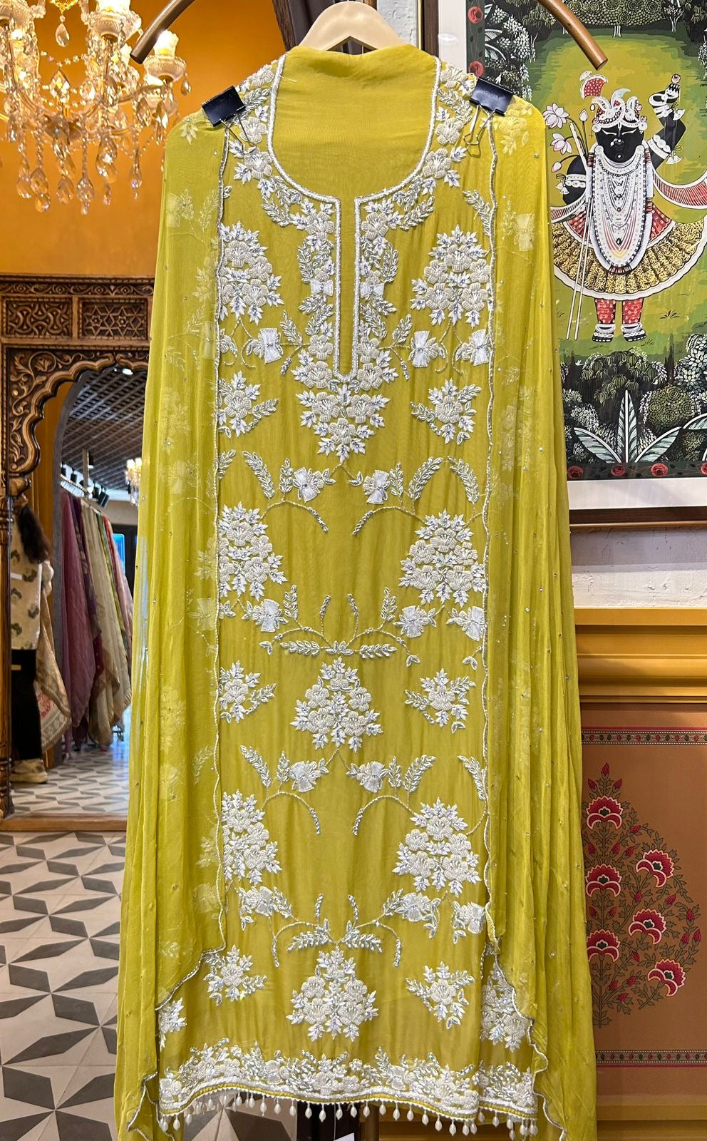 Ziya-e-Gul (Lemon Green)