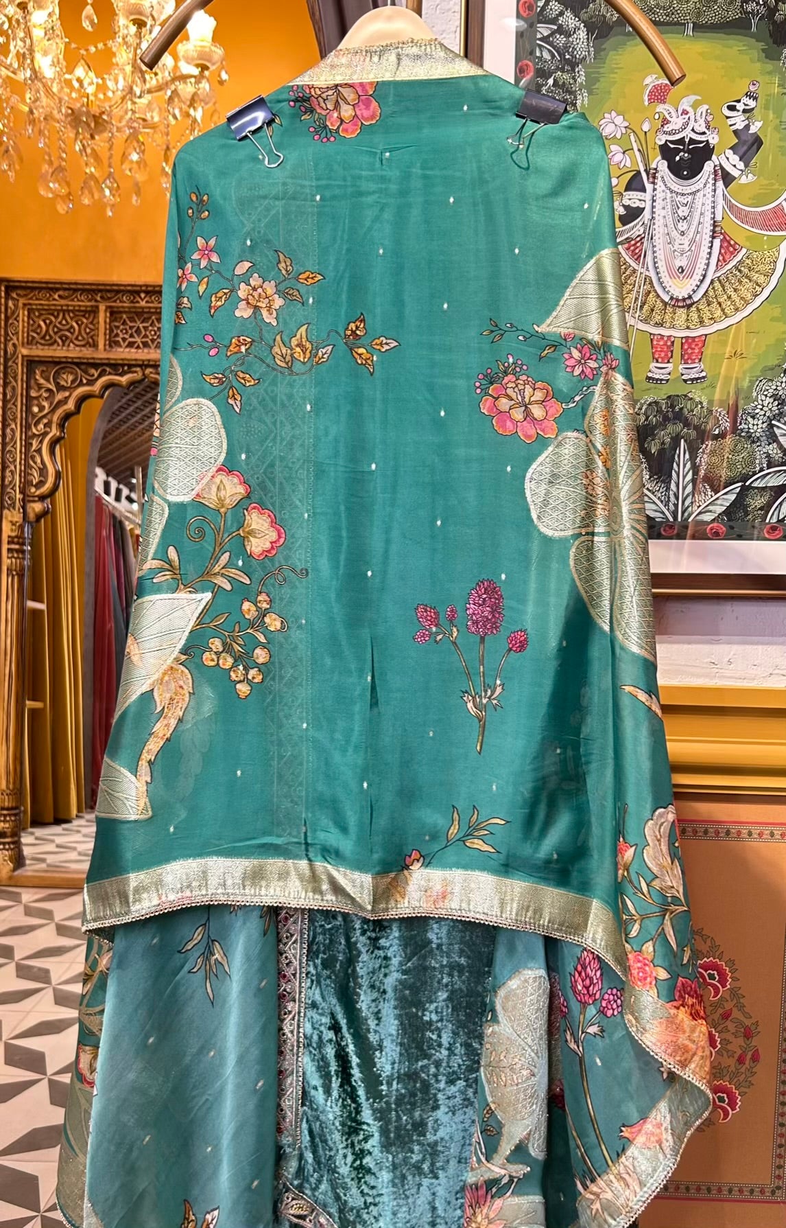 Ridwaan-é-Velvet Suit (Green)