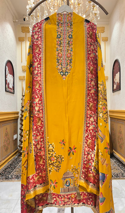 Rangvaani Banarasi Suit