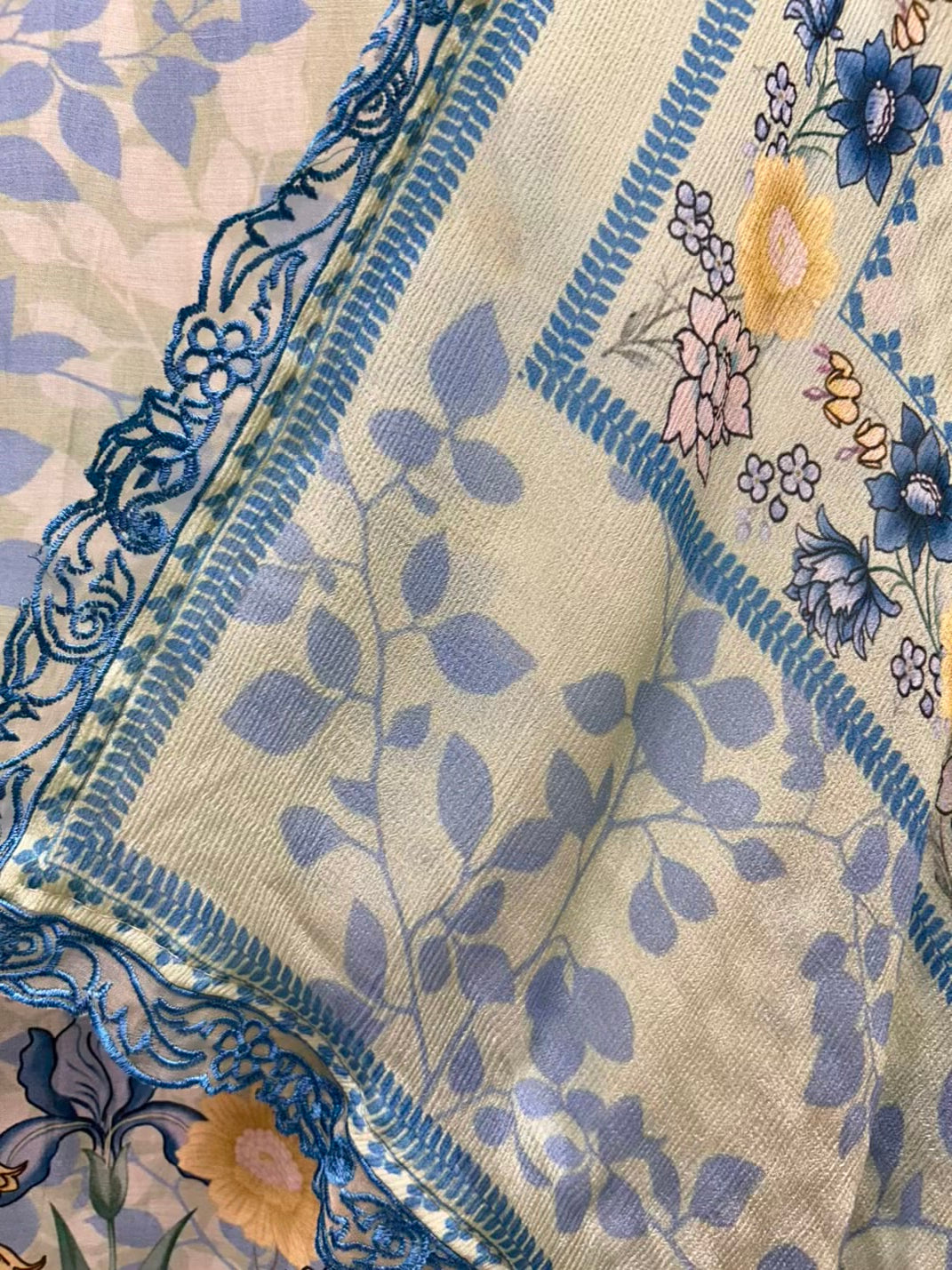 Elara Print Veil Suit (Pista Green)