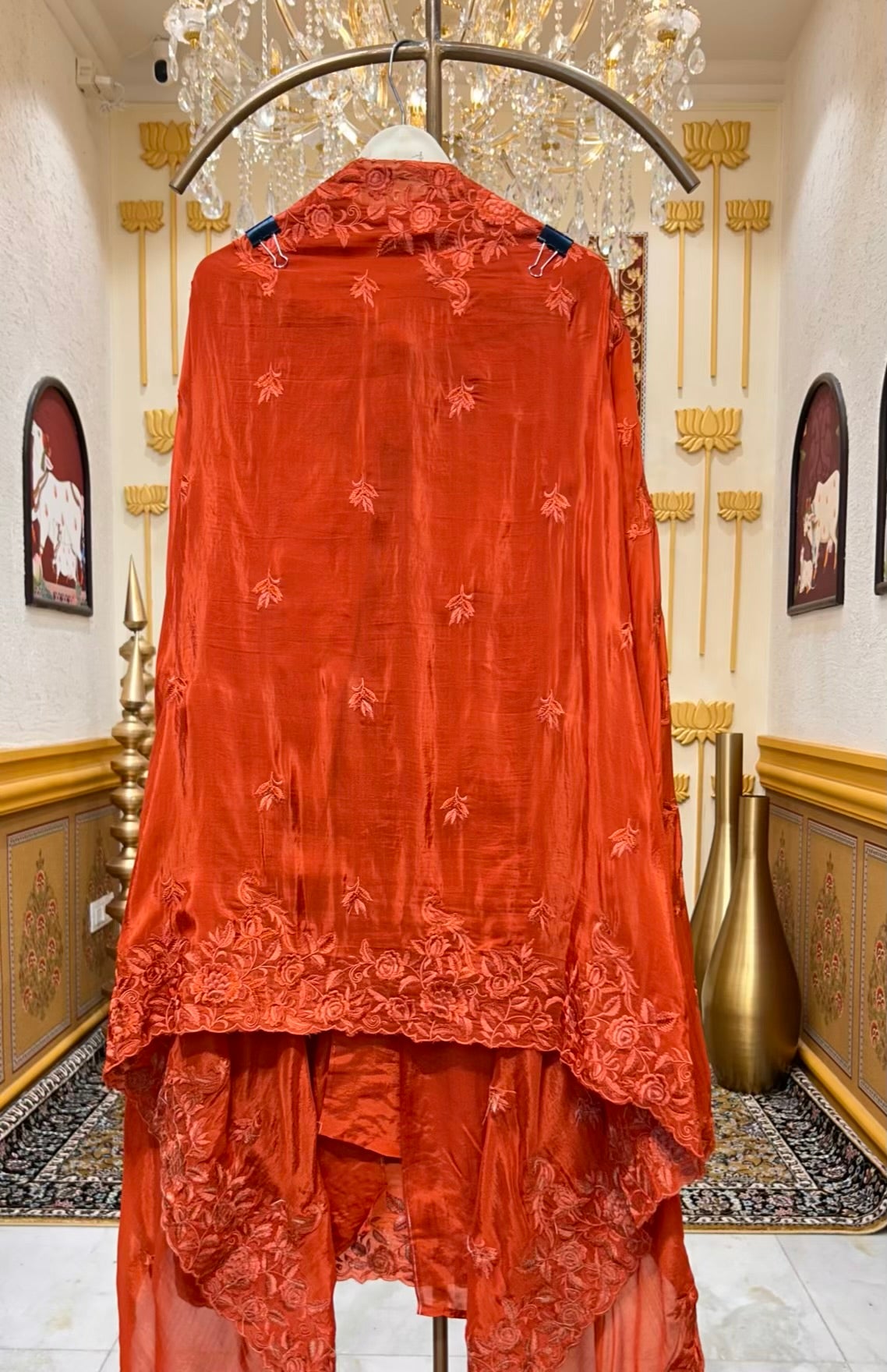 Zehriya Embroiré Suit (Orange)