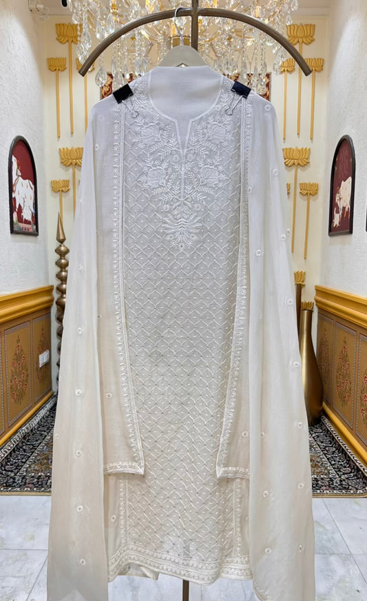 Kavira Zari Thread Chanderi Suit