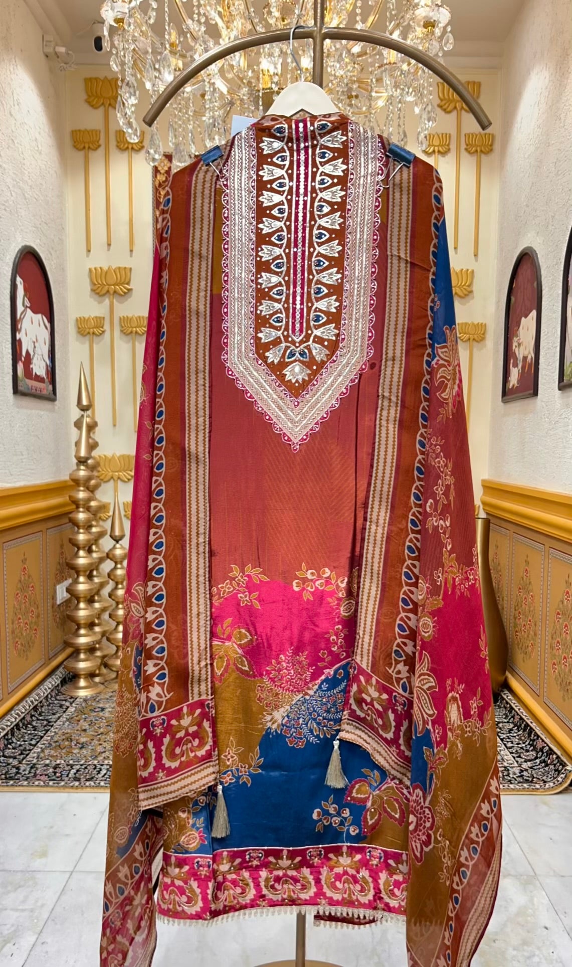 Zayleena Silk Veil Suit (Maroon)