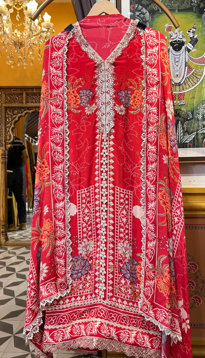 Liyana Crêpe Suit (Red)