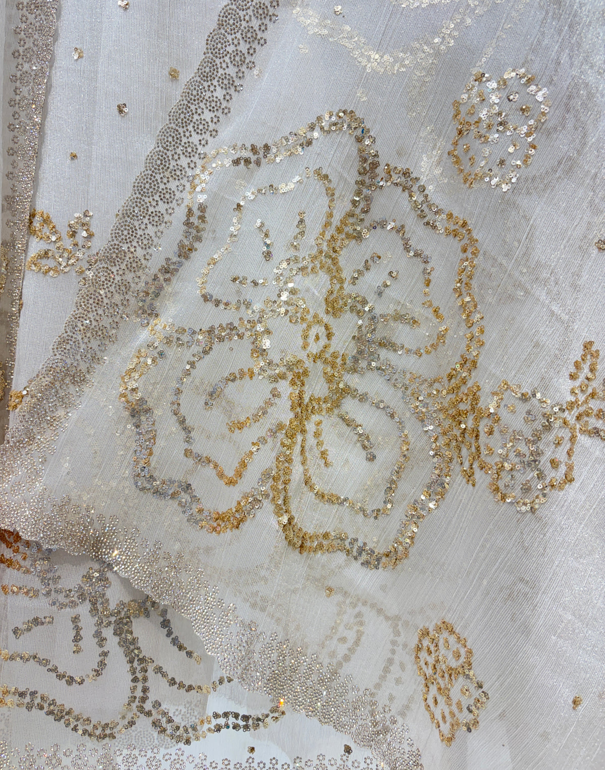 Afsana Lumière Suit