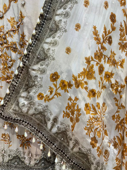 Zarmeen Silk Organza Suit
