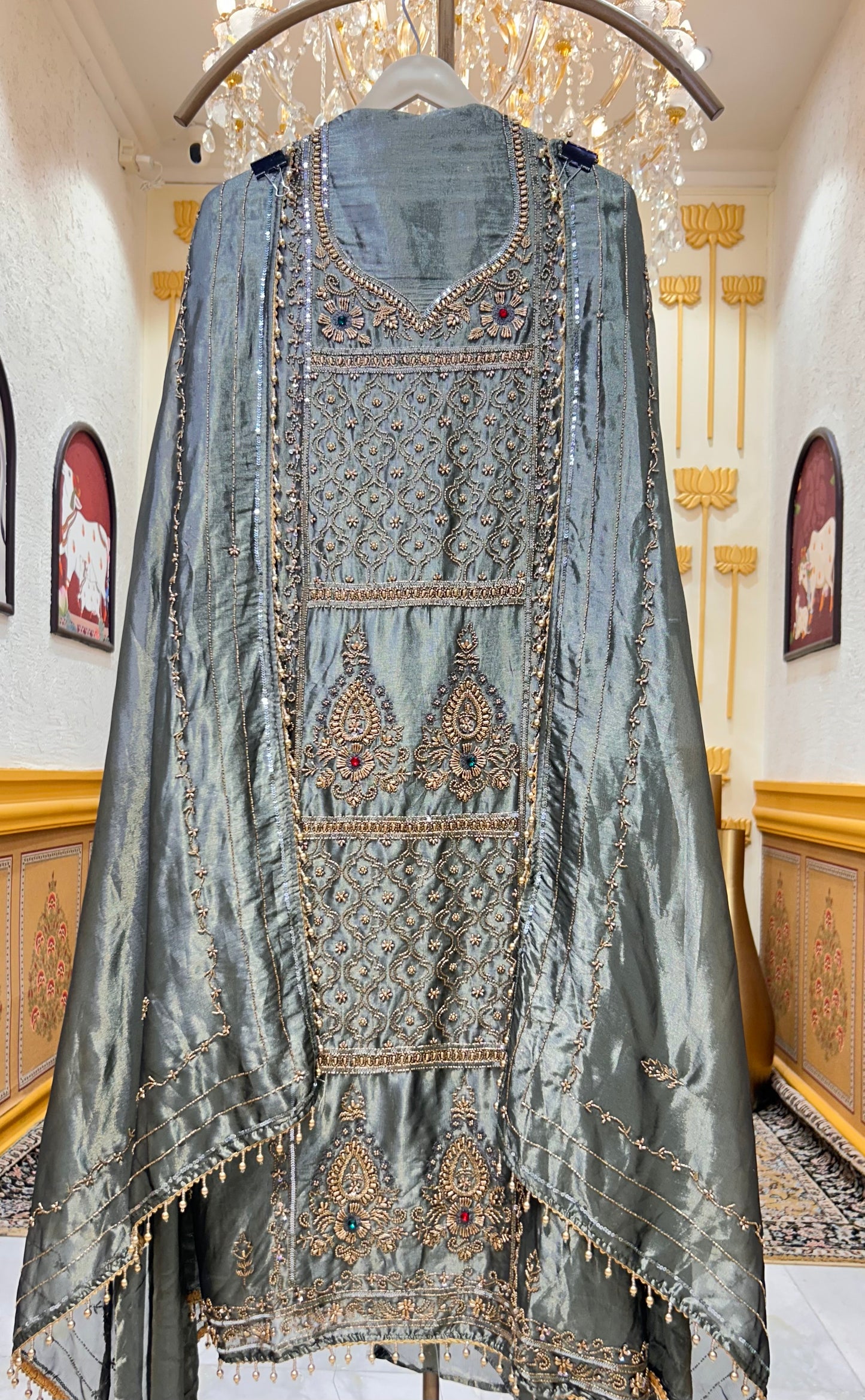 Noor Éclat Couture Suit