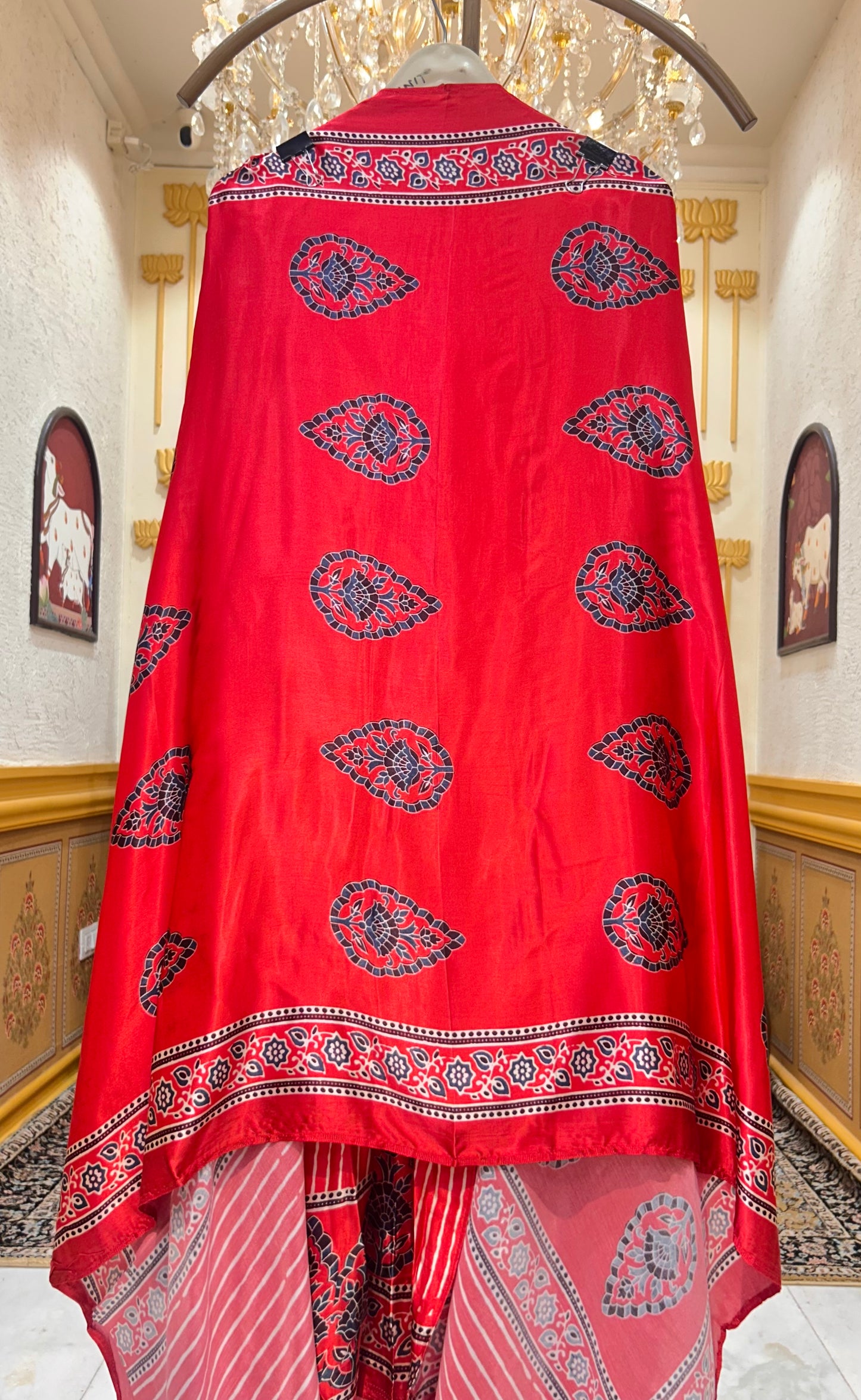 Gulnoré Heritage Suit