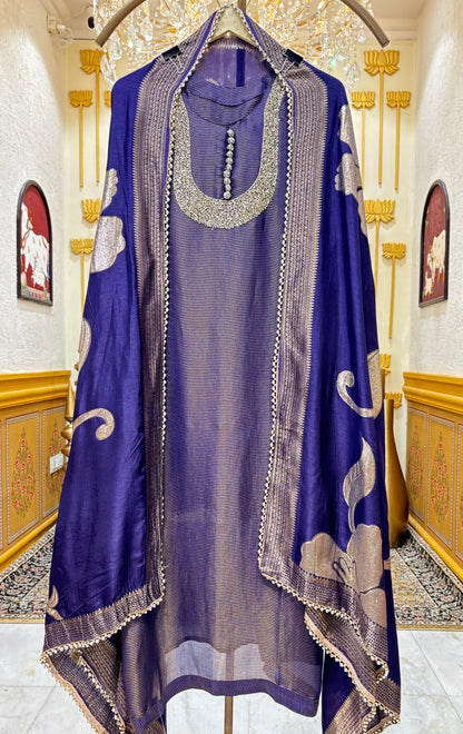 Aaratrika Organza Suit