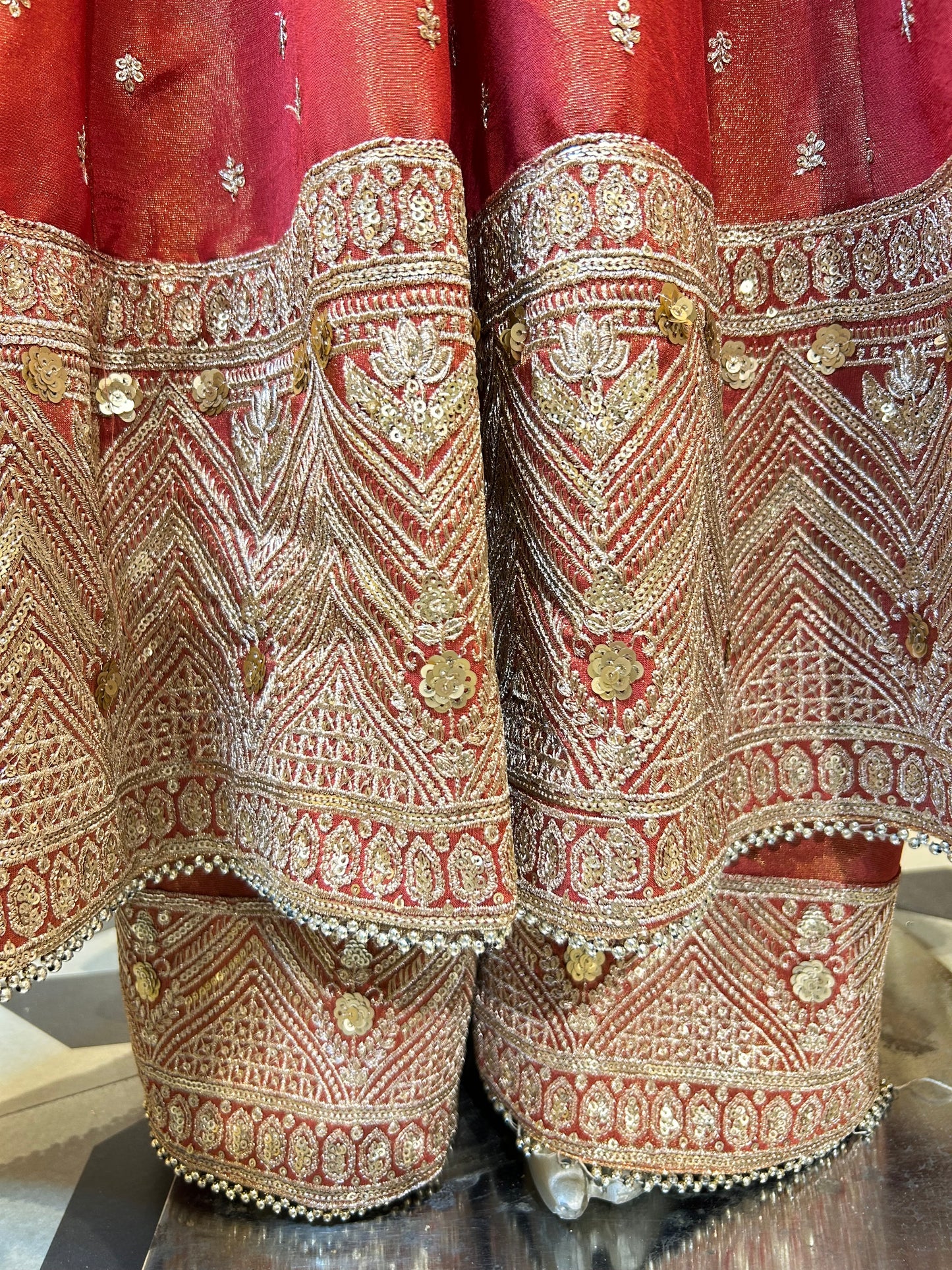 Noor-e-Raaya Anarkali