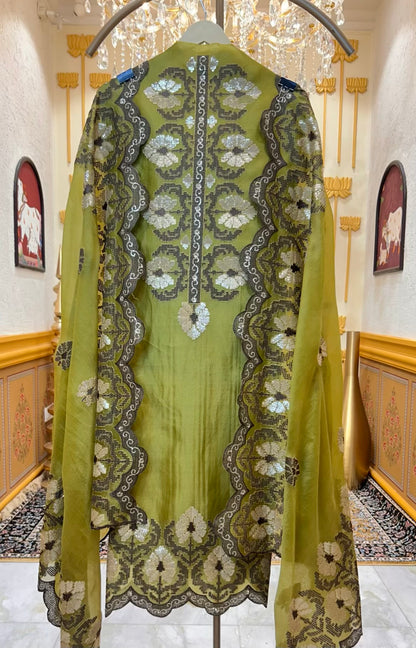 Zareená Éther Suit (Green)