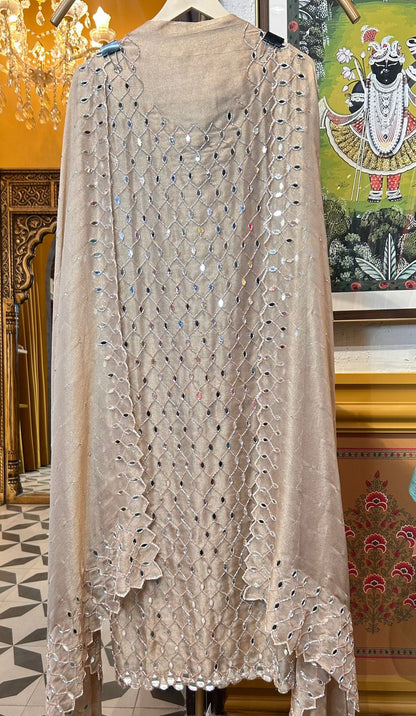 Nuraida Organza Suit (Beige)