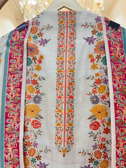 Eshira Silk Printed Suit (Beige)