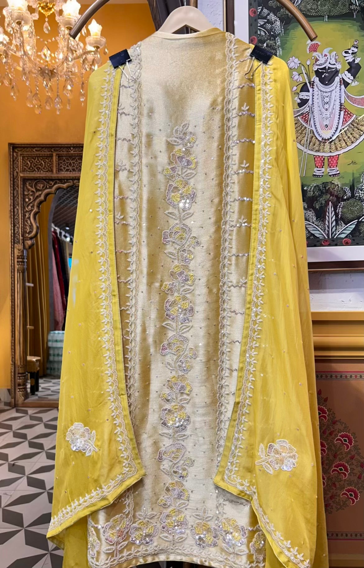 Zareen-é-Moti (Yellow)