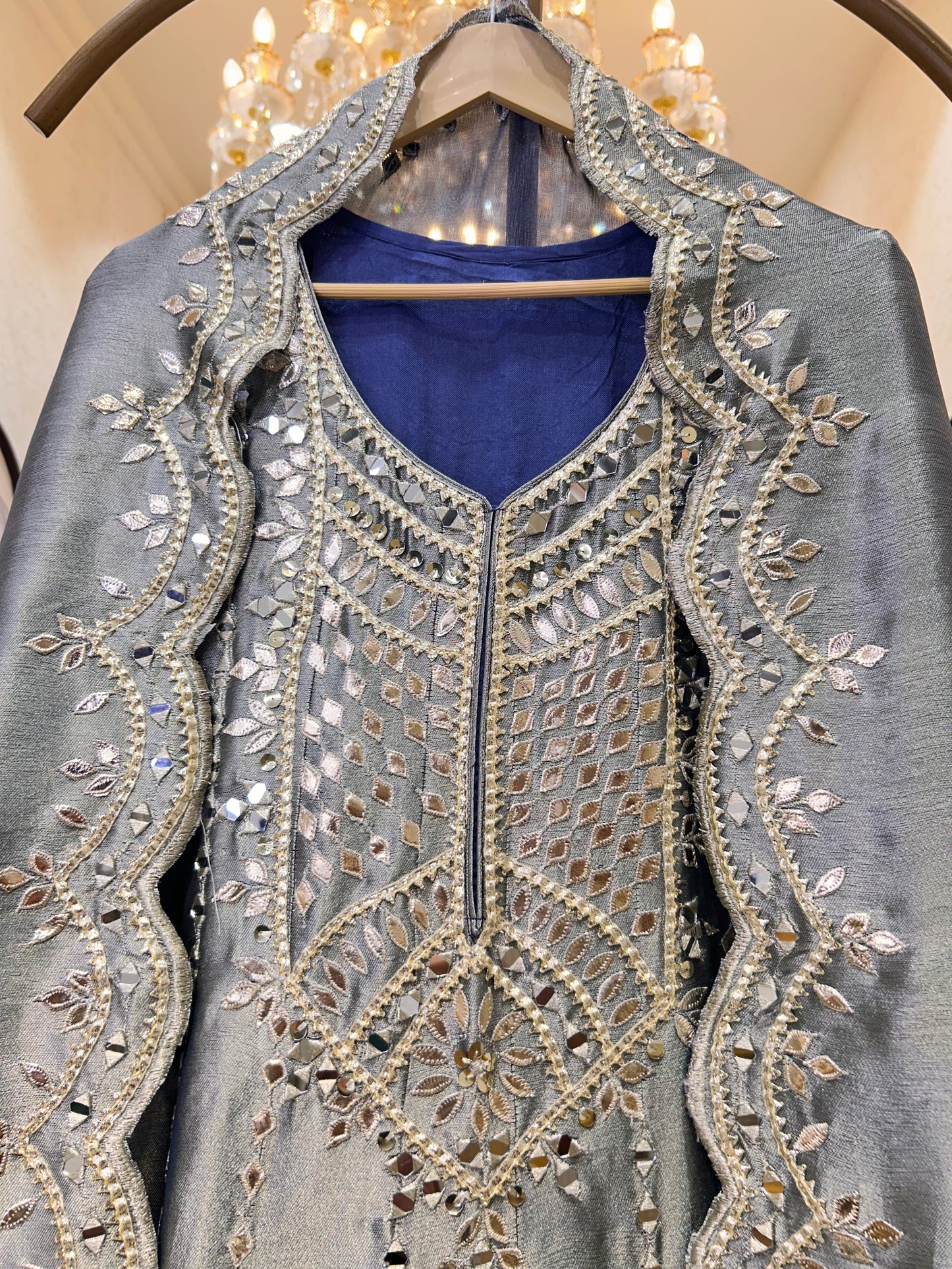 Kanchana Royale Suit