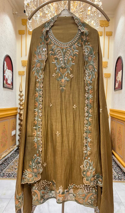 Reva Mirror Thread Mul Suit