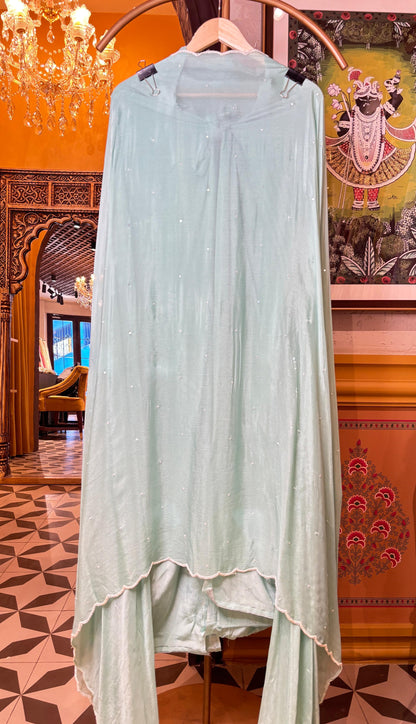 Neysa Crepe Suit