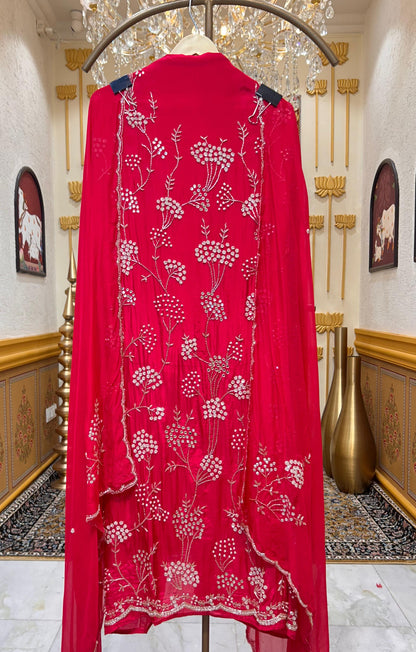 Elmira Handwork Suit