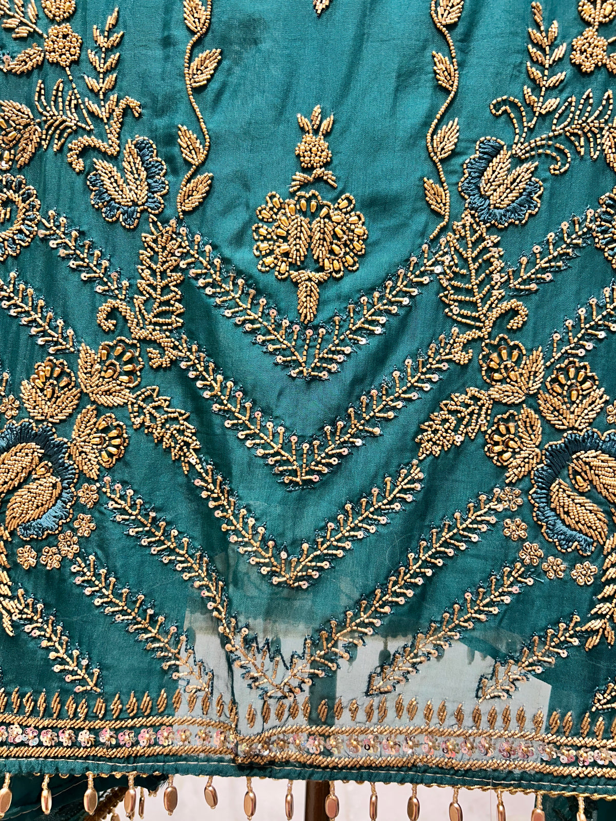 Arohaira Organza Suit