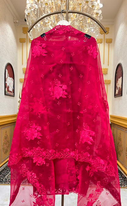 Ariyah Thread Élan Suit (Magenta)